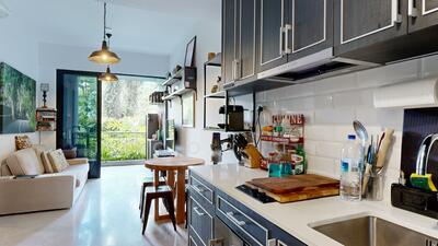 For Rent - Mayfair Modern