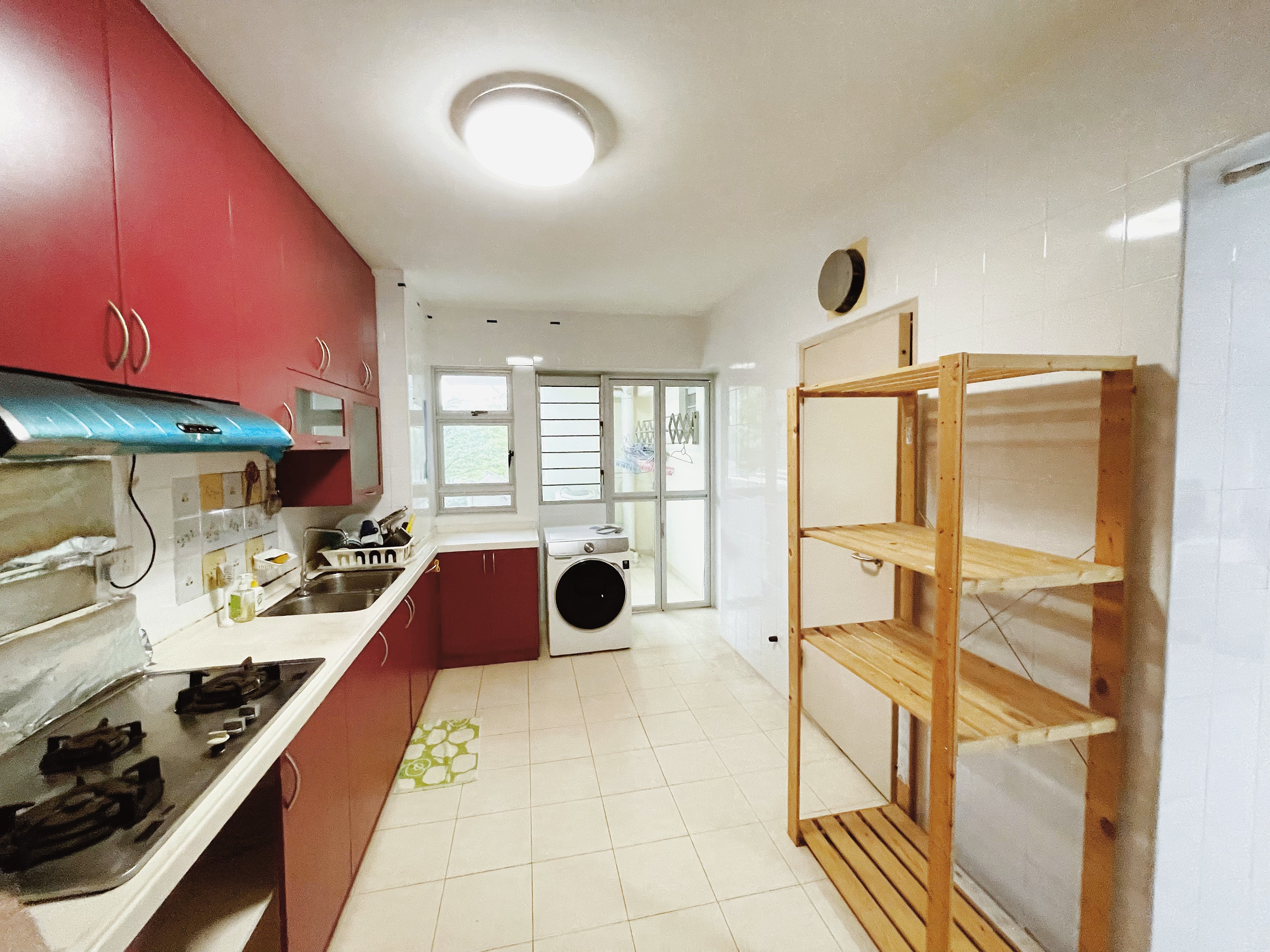 For Rent - 18D Holland Drive