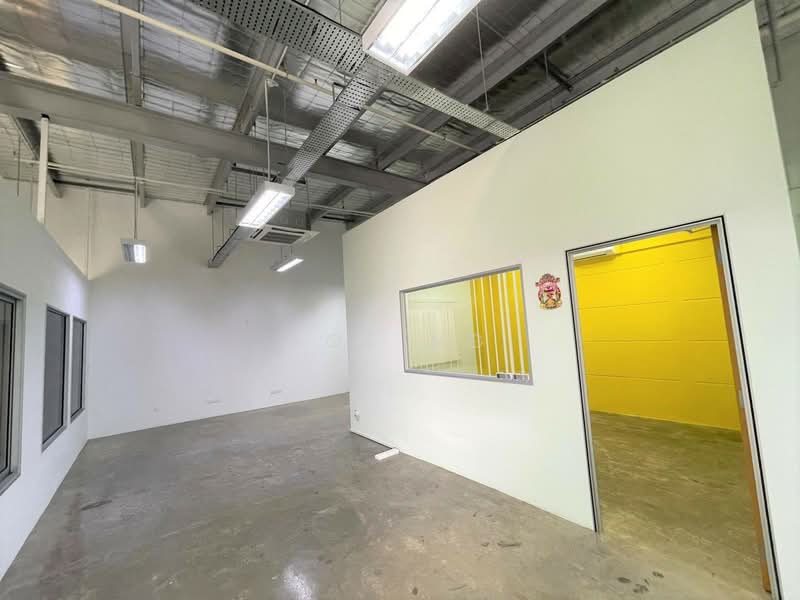 Mega@Woodlands, 39 Woodlands Close, 1,756 sqft, Light Industrial (B1) For Sale, by Joe Ng, 24306388 - CommercialGuru.com.sg