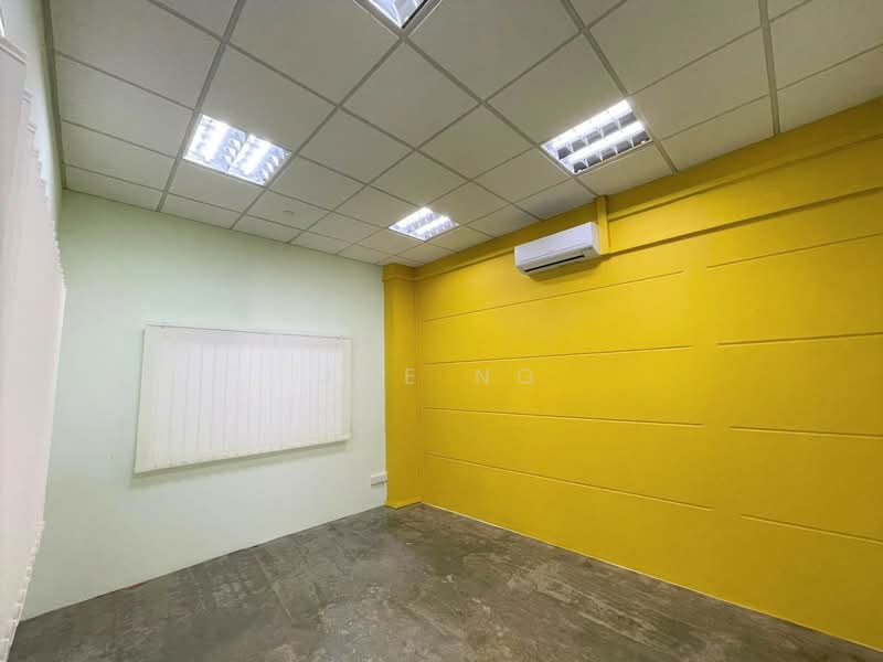 Mega@Woodlands, 39 Woodlands Close, 1,756 sqft, Light Industrial (B1) For Sale, by Joe Ng, 24306388 - CommercialGuru.com.sg
