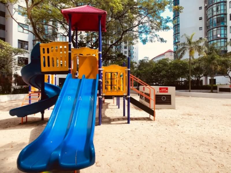 Parc Oasis, 41 Jurong East Avenue 1, 3 Bedrooms, 1,378 sqft, Condominium For Rent, by Frances Yeo, 24306672 - Playground - PropertyGuru.com.sg