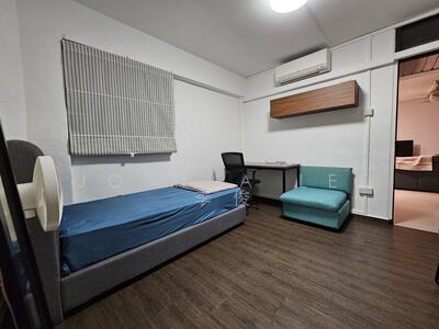 For Rent - 264 Jurong East Street 24