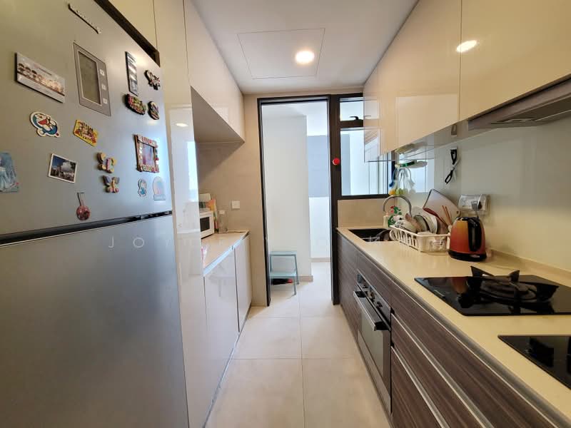 Commonwealth Towers, 230 Commonwealth Avenue, 3 Bedrooms, 1,077 sqft, Condominium For Rent, by Joyce Yeo 杨惠婷, 24308072 - PropertyGuru.com.sg