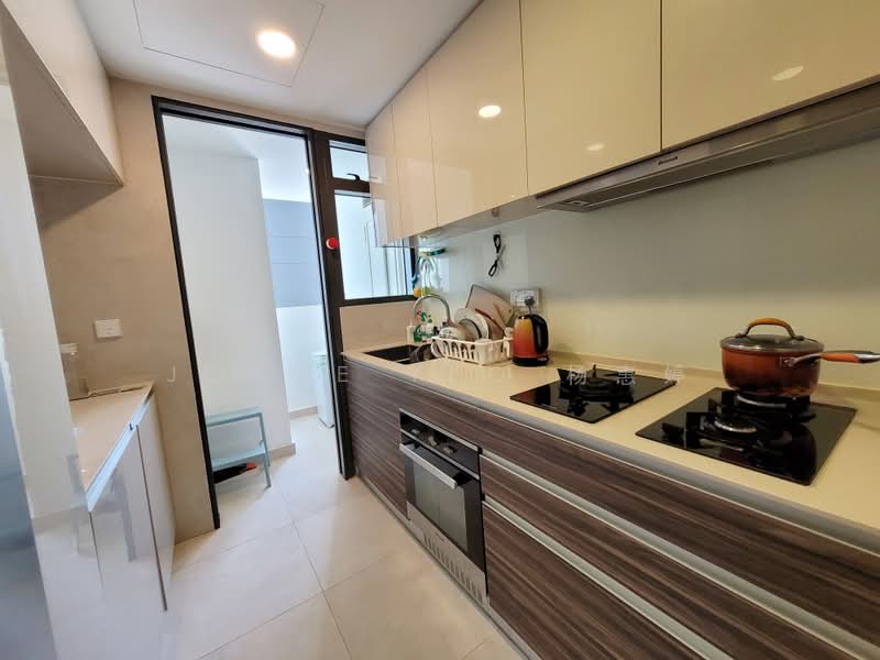 Commonwealth Towers, 230 Commonwealth Avenue, 3 Bedrooms, 1,077 sqft, Condominium For Rent, by Joyce Yeo 杨惠婷, 24308072 - PropertyGuru.com.sg