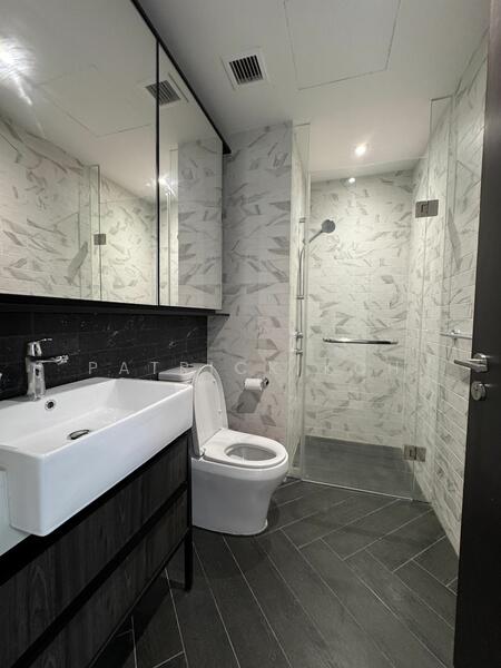 For Rent - Mayfair Modern