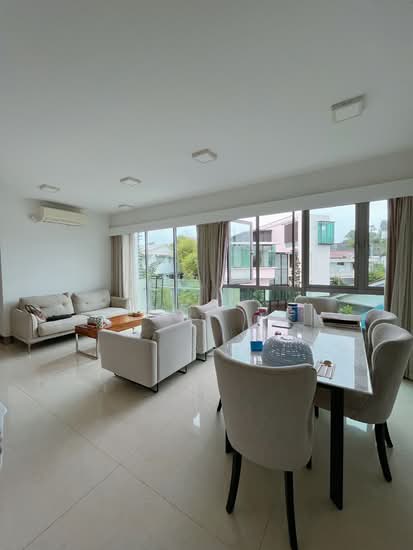 Fernhill Residences, 39 Fernhill Road, 2 Bedrooms, 1,248 sqft, Apartment For Rent, by Chloe Kua, 24309337 - PropertyGuru.com.sg
