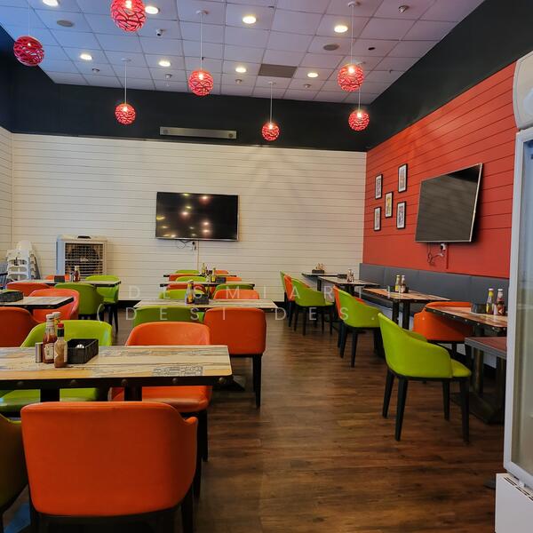 RESTAURANT FULLY EQUIPMENTS FOR TAKE OVER !!, Alexandra Road, 3100 sqft, Food & Beverage For