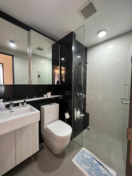 Masterbed shower area 