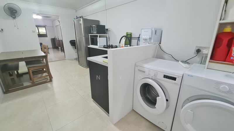 320 Ang Mo Kio Avenue 1, 320 Ang Mo Kio Avenue 1, 3 Bedrooms, 786 sqft, HDB Flat For Rent, by Mandy Oo, 24310190 - PropertyGuru.com.sg