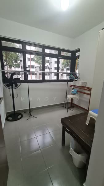 320 Ang Mo Kio Avenue 1, 320 Ang Mo Kio Avenue 1, 3 Bedrooms, 786 sqft, HDB Flat For Rent, by Mandy Oo, 24310190 - Utilities room - PropertyGuru.com.sg