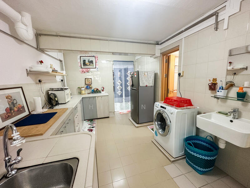 6 Holland Close, 6 Holland Close, Room Rental, 700 sqft, HDB Flat For Rent, by Ng Zhi Qin Jeff, 24310454 - PropertyGuru.com.sg