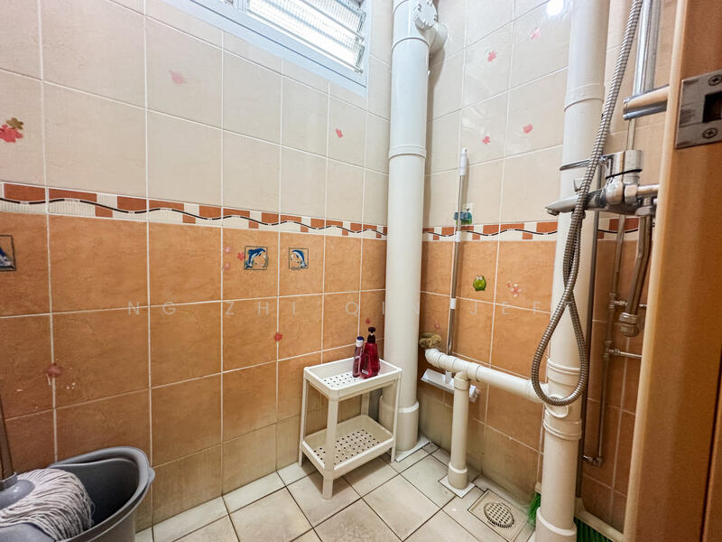 6 Holland Close, 6 Holland Close, Room Rental, 700 sqft, HDB Flat For Rent, by Ng Zhi Qin Jeff, 24310454 - PropertyGuru.com.sg