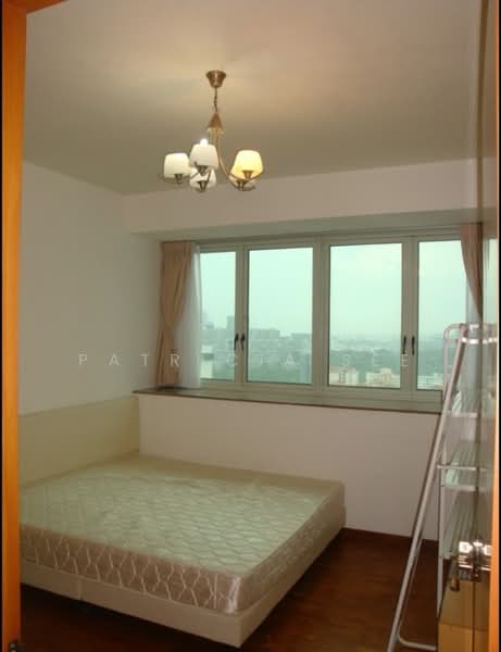 Queens, 16 Stirling Road, 3 Bedrooms, 1,194 sqft, Condominium For Rent, by Patricia See, 24311079 - PropertyGuru.com.sg