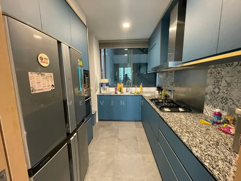 Rivergate, 93 Robertson Quay, 4 Bedrooms, 1,700 sqft, Condominium For Rent, by Melvin Tan, 24312026 - PropertyGuru.com.sg