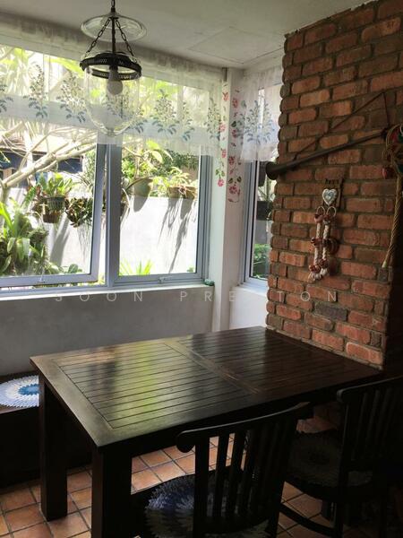 Banquette seat in kitchen Bay Area overlooking back garden
