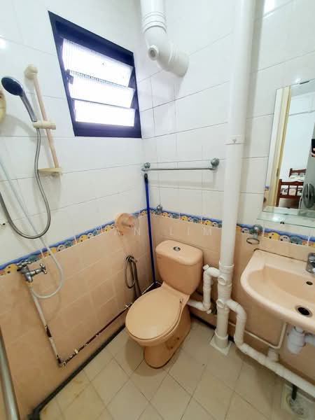 134 Ang Mo Kio Avenue 3, 134 Ang Mo Kio Avenue 3, 4 Bedrooms, 1,055 sqft, HDB Flat For Rent, by Yan Lim, 24314767 - PropertyGuru.com.sg