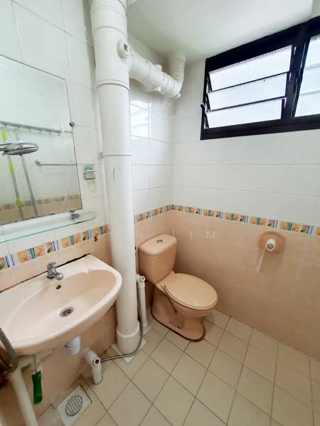 134 Ang Mo Kio Avenue 3, 134 Ang Mo Kio Avenue 3, 4 Bedrooms, 1,055 sqft, HDB Flat For Rent, by Yan Lim, 24314767 - PropertyGuru.com.sg