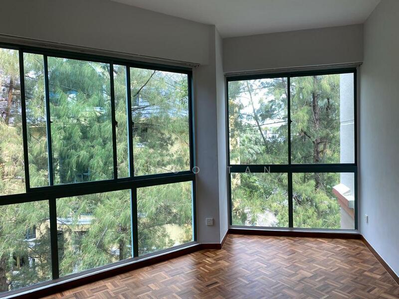 For Rent - West Bay Condo