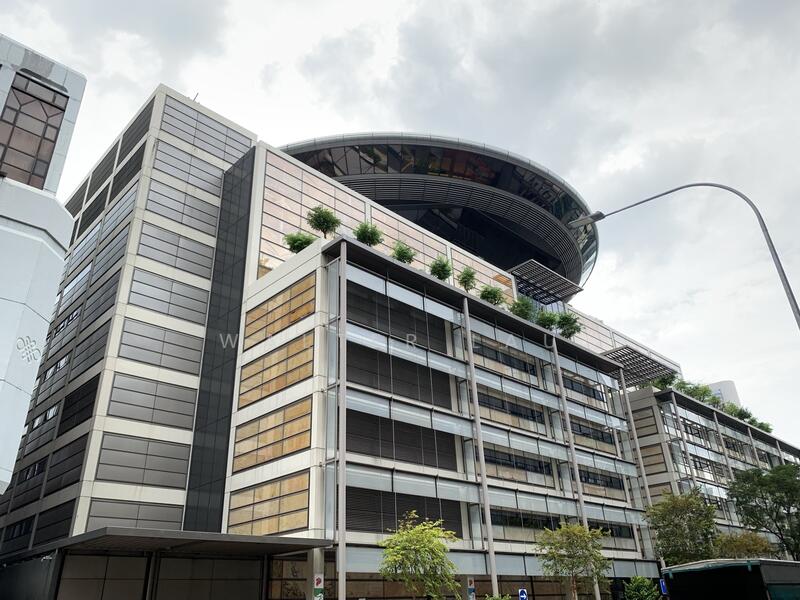 Peninsula Plaza, 111 North Bridge Road, 420 sqft, Office For Rent, by Walter Lau, 24315836 - Next to Supreme Court (High Court) - CommercialGuru.com.sg