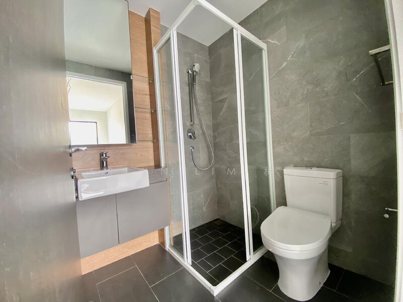 Rezi 24 Apartment For Sale at S$ 1,980,000 | PropertyGuru Singapore