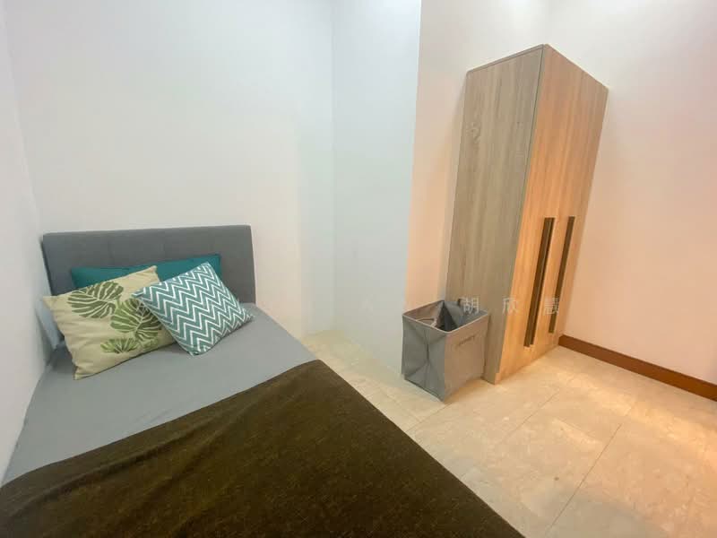 The Mayfair, 1 Jurong East Street 32, Room Rental, 130 sqft, Condominium For Rent, by Ashlyn Aw 胡欣慧, 24318266 - PropertyGuru.com.sg