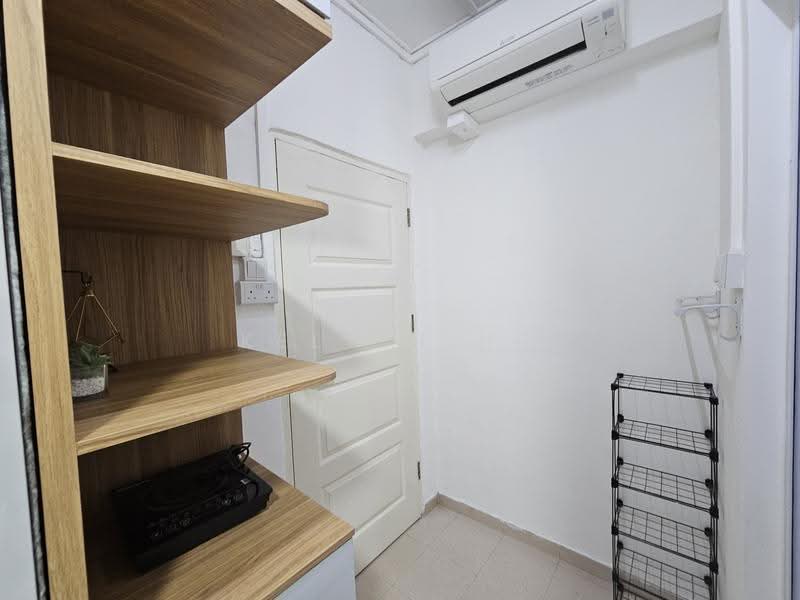 9 Telok Blangah Crescent, 9 Telok Blangah Crescent, Harbourfront / Telok Blangah, 1 Bedroom, 120 sqft, HDB Flat For Rent, by Kelvin Ho, 24319799 - room 202 - PropertyGuru.com.sg