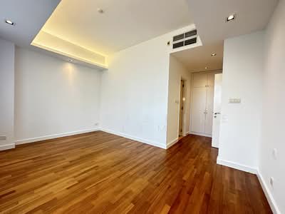 For Rent - Orchard Scotts