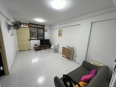 For Rent - 102 Commonwealth Crescent