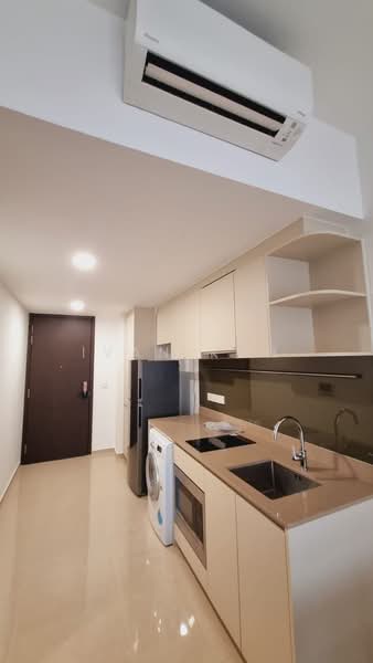 The Gazania, 17 How Sun Drive, 1 Bedroom, 463 sqft, Condominium For Rent, by Ivan Koh, 24322233 - PropertyGuru.com.sg