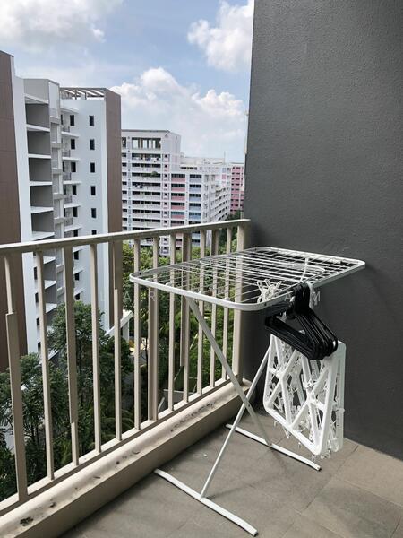 balcony comes with complimentary cloth rack