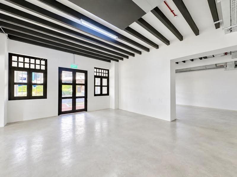 Newly Renovated Ground floor F&B, Keong Saik Road | Chinatown, Chinatown / Tanjong Pagar, 4,559 sqft, Food & Beverage For Rent, by Vivien Tan, 24323281 - Interior - CommercialGuru.com.sg