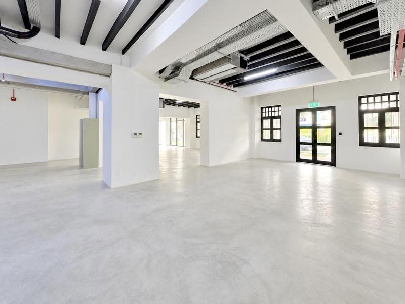 Newly Renovated Ground floor F&B, Keong Saik Road | Chinatown, Chinatown / Tanjong Pagar, 4,559 sqft, Food & Beverage For Rent, by Vivien Tan, 24323281 - Interior - CommercialGuru.com.sg