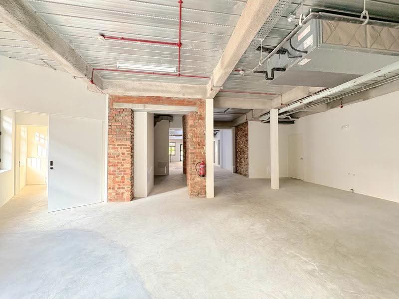 Newly Renovated Ground floor F&B, Keong Saik Road | Chinatown, Chinatown / Tanjong Pagar, 4,559 sqft, Food & Beverage For Rent, by Vivien Tan, 24323281 - Interior - CommercialGuru.com.sg