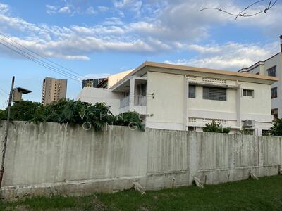 For Sale - Semi-D Near MRT and Popular Schools