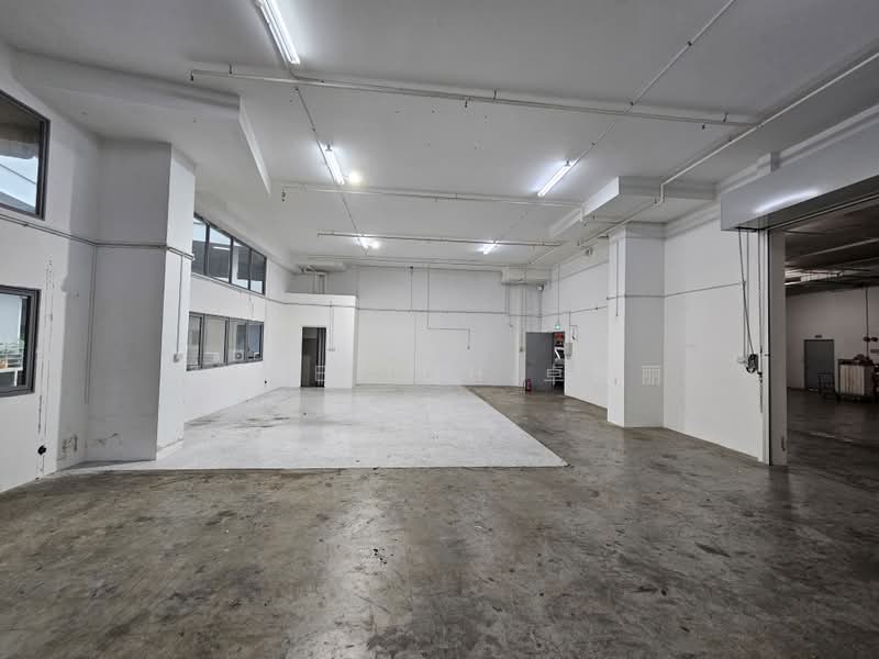 Proxima @ Gambas, 50 Gambas Crescent, 1,776 sqft, Light Industrial (B1) For Rent, by Zane Toh 卓琳丽, 24324600 - CommercialGuru.com.sg