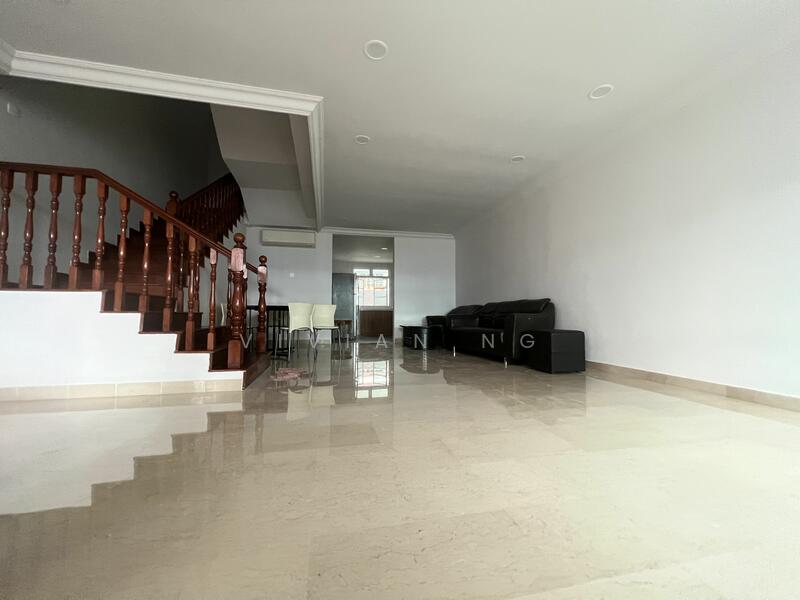 Landed Hemmant Road, Hemmant Road, 5 Bedrooms, 3,600 sqft, Terraced House For Rent, by Vivian Ng, 24324789 - PropertyGuru.com.sg