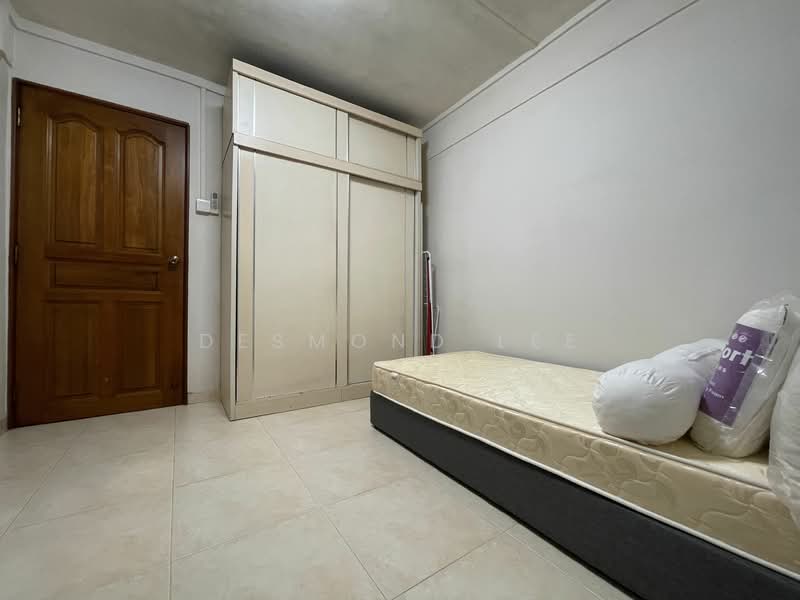 160 Mei Ling Street, 160 Mei Ling Street, Room Rental, 120 sqft, HDB Flat For Rent, by Desmond Lee, 24325030 - PropertyGuru.com.sg