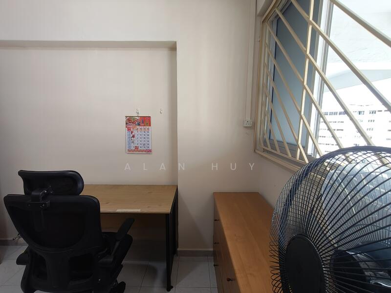 For Rent - 230 Simei Street 4