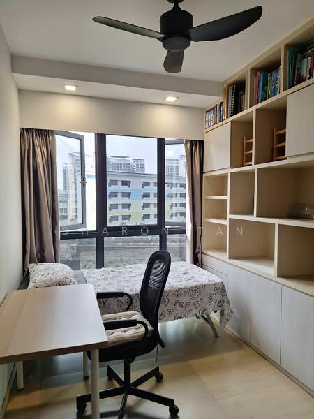 For Rent - Riverparc Residence