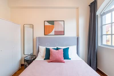 For Rent - Versailles