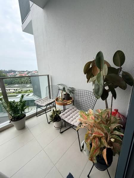 For Rent - Thomson Three