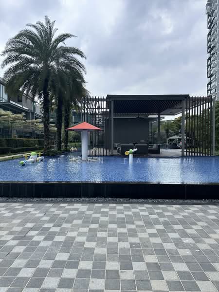 For Rent - Thomson Three