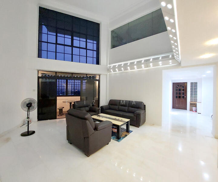 Lakeside Tower, 9H Yuan Ching Road, Room Rental, 250 sqft, Apartment For Rent, by Eliza Mak, 24325856 - PropertyGuru.com.sg