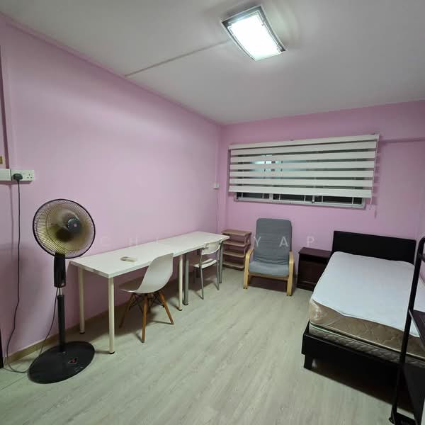 615 Yishun Ring Road, 615 Yishun Ring Road, Room Rental, 120 sqft, HDB Flat For Rent, by Chloe Yap, 24325939 - PropertyGuru.com.sg