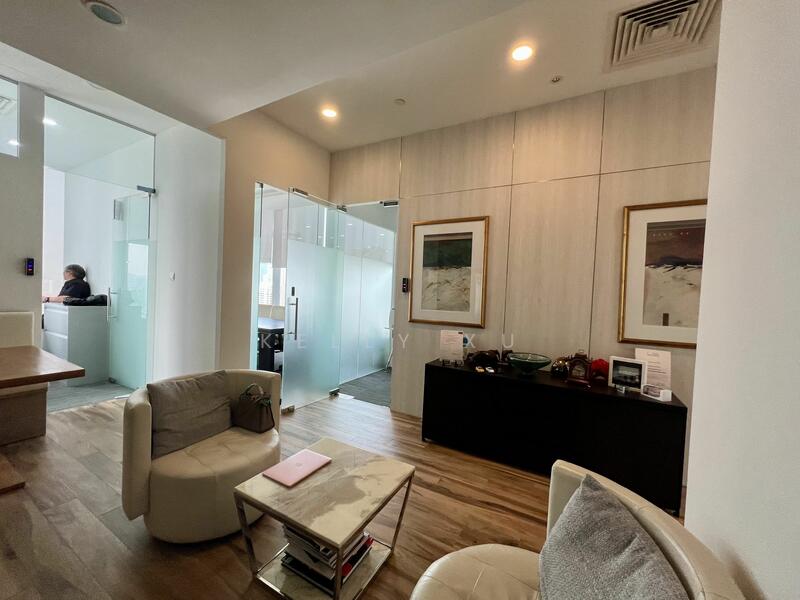 The Central, 8 Eu Tong Sen Street, 1,453 sqft, Office For Sale, by Kelly Xu, 24326106 - CommercialGuru.com.sg