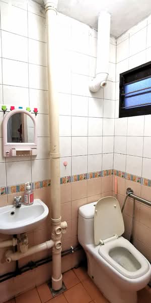 216 Ang Mo Kio Avenue 1, 216 Ang Mo Kio Avenue 1, 3 Bedrooms, 784 sqft, HDB Flat For Rent, by Kerry Liao, 24326555 - PropertyGuru.com.sg