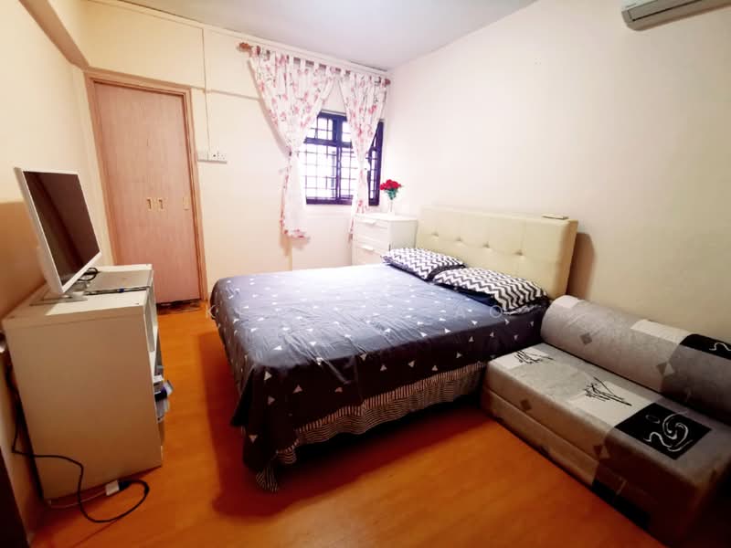 216 Ang Mo Kio Avenue 1, 216 Ang Mo Kio Avenue 1, 3 Bedrooms, 784 sqft, HDB Flat For Rent, by Kerry Liao, 24326555 - PropertyGuru.com.sg