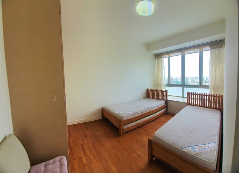 Riveredge, 21 Sampan Place, 3 Bedrooms, 1,335 sqft, Condominium For Rent, by Juvena Phung, 24326780 - Room 3 - PropertyGuru.com.sg