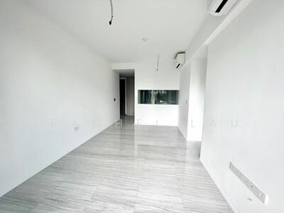 For Rent - Parc Esta