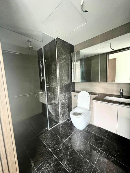 For Rent - Parc Esta